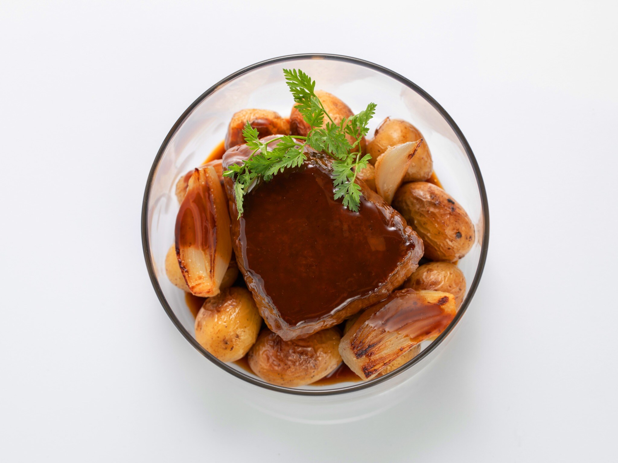 Plat mijoté, pommes de terre et échalotes proposé dans les Bocaux d’Amarelle